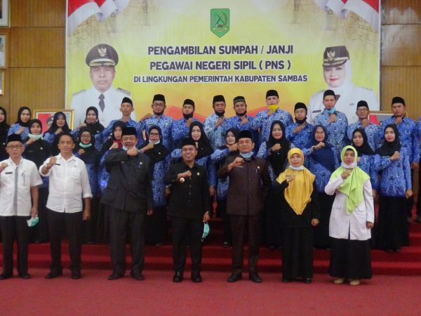 Pengambilan Sumpah / Janji PNS di Lingkungan Pemerintah Kabupaten Sambas Tahun 2020