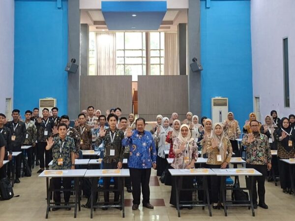 Pembelajaran Klasikal Agenda Profesionalisme ASN Pada Pelatihan Dasar Calon Pegawai Negeri Sipil Golongan II Angkatan III Provinsi Kalimantan Barat di Kabupaten Sambas Tahun 2026