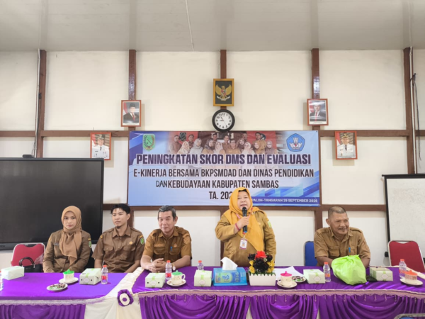 BKPSDMAD Kabupaten Sambas Laksanakan Asistensi Percepatan Peningkatan Skor Arsip Digital PNS Guru dan Monitoring E-Kinerja di Kecamatan Paloh dan Tangaran